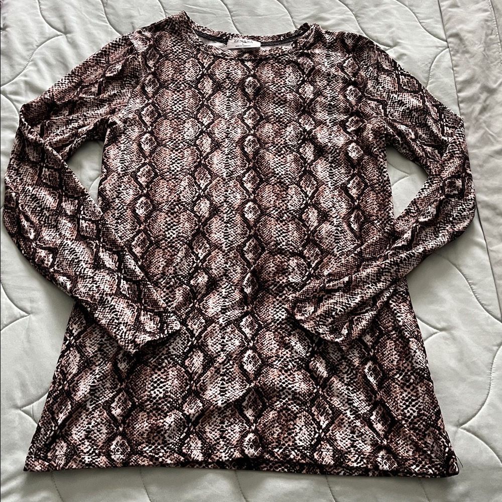 Zenana Snake Print Fitted Top